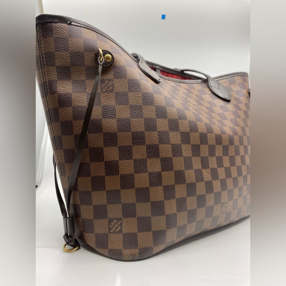 Louis Vuitton Neverfull MM - Picture 2 of 7